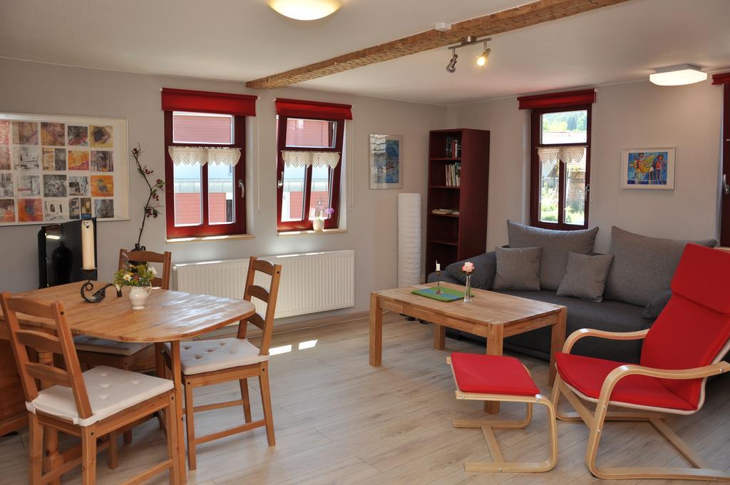 Cafe Landart Im Thueringer Finistere Apartment Plaue  ห้อง รูปภาพ