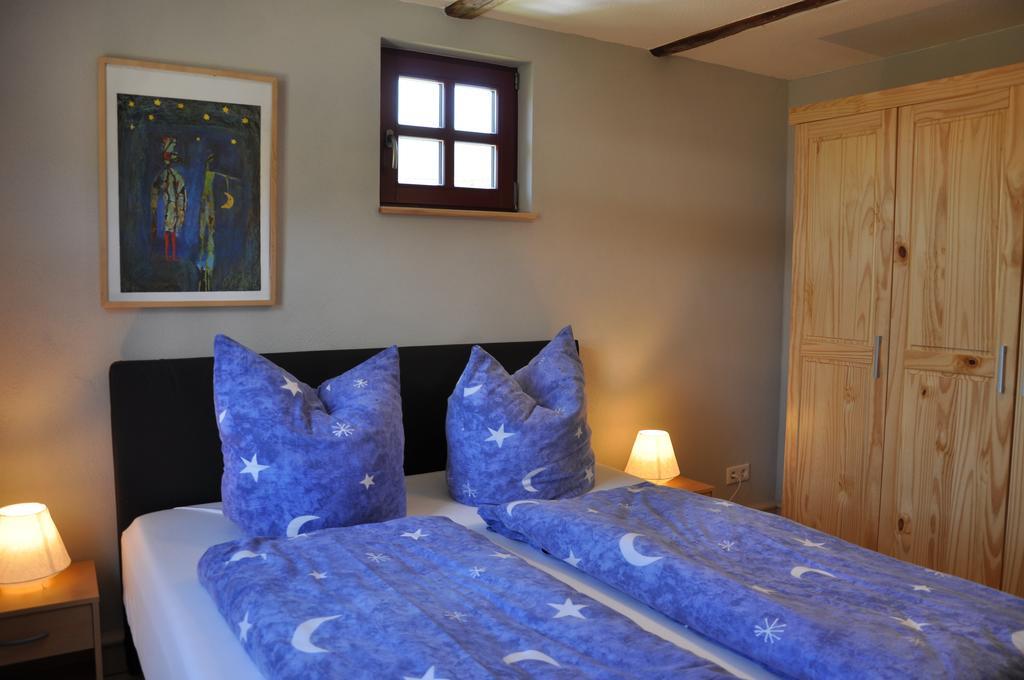 Cafe Landart Im Thueringer Finistere Apartment Plaue  ห้อง รูปภาพ