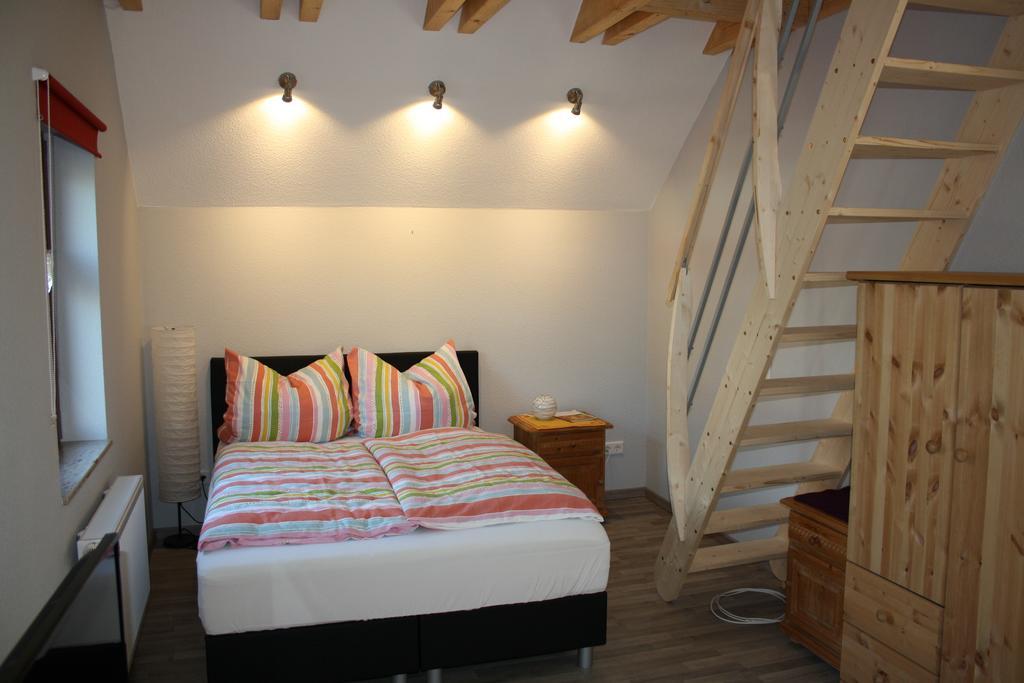 Cafe Landart Im Thueringer Finistere Apartment Plaue  ห้อง รูปภาพ