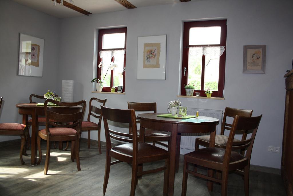 Cafe Landart Im Thueringer Finistere Apartment Plaue  ภายนอก รูปภาพ
