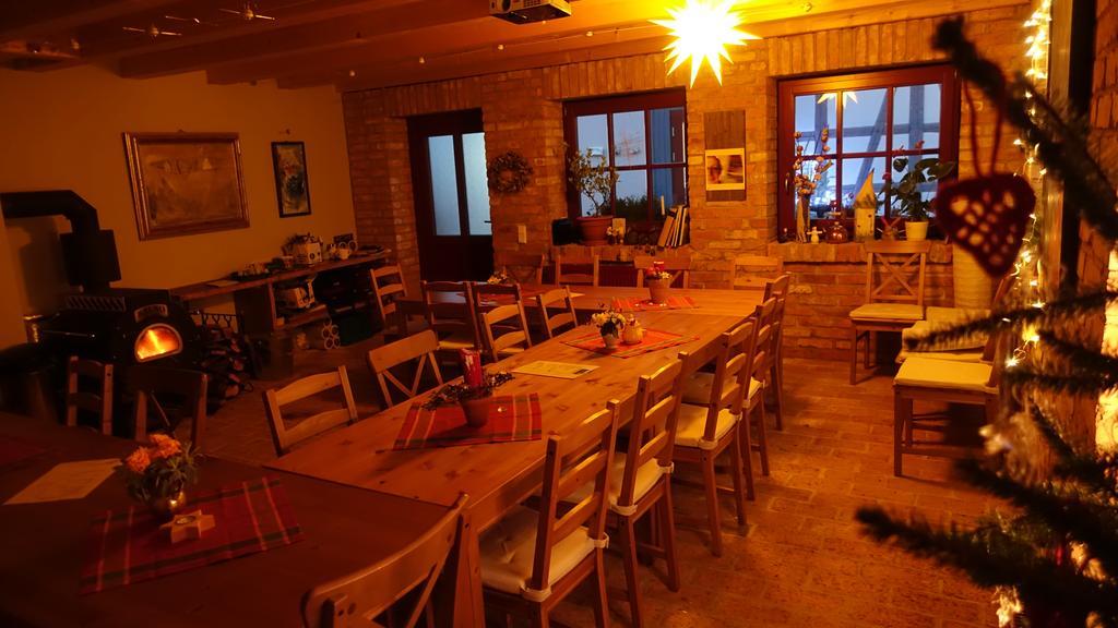 Cafe Landart Im Thueringer Finistere Apartment Plaue  ภายนอก รูปภาพ